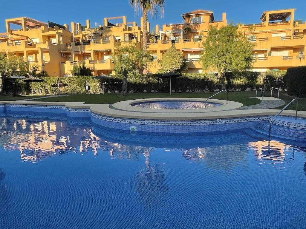 A Stunning 2 Bedroom Apartment 5 Min Walk To The Beautiful Beaches Of Vera Playa Playas de Vera Eksteriør billede
