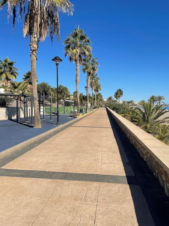 A Stunning 2 Bedroom Apartment 5 Min Walk To The Beautiful Beaches Of Vera Playa Playas de Vera Eksteriør billede